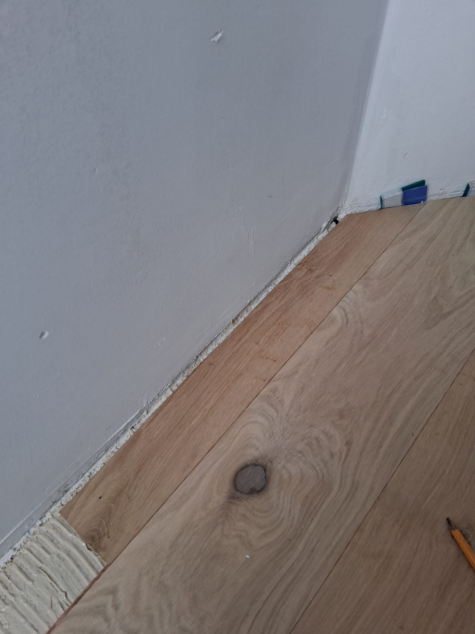 Vloer lijmen